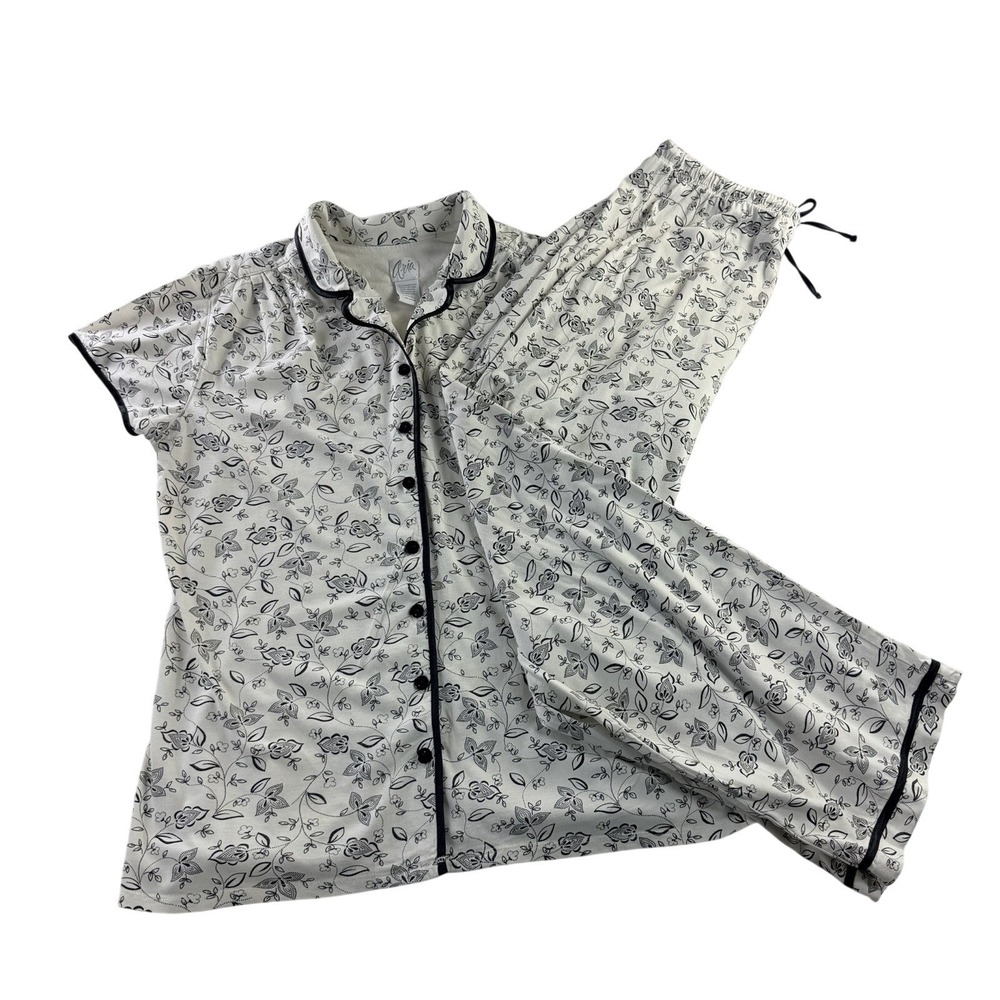 Aria Cream & Black Floral Short Sleeve Pants Pajama Set Size Medium